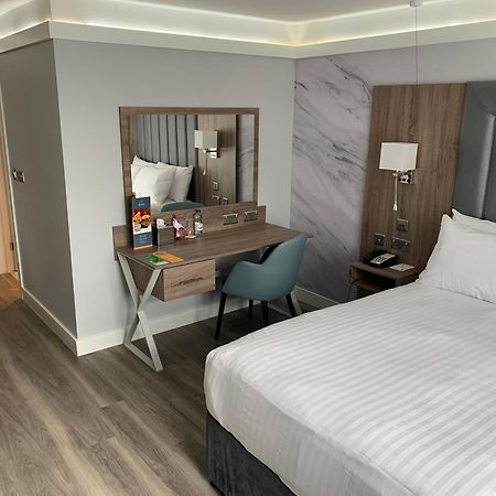Best Western Premier Heronston Hotel & Spa 브리젠드 외부 사진