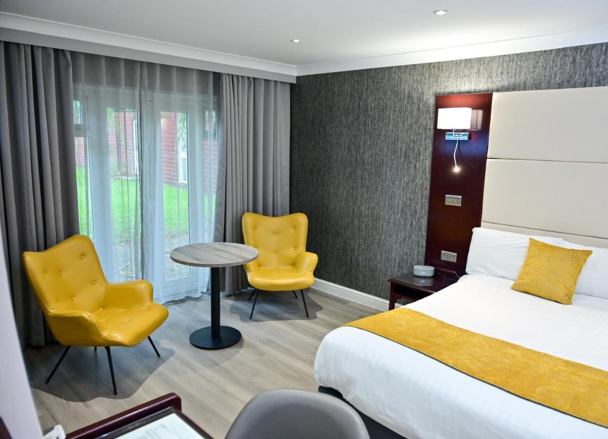 Best Western Premier Heronston Hotel & Spa 브리젠드 외부 사진